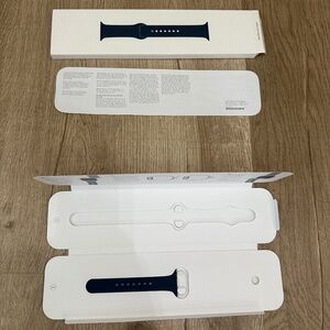 Apple Watch Blue Sport Band (Adjustable Side) with Box & Packaging Size S/M NWT